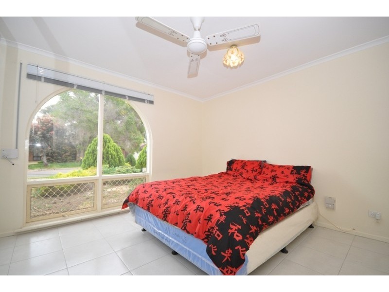 16 Denver Drive, Parafield Gardens SA 5107