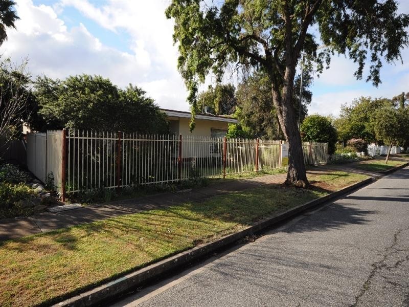 43 Northampton Crescent, Elizabeth East SA 5112