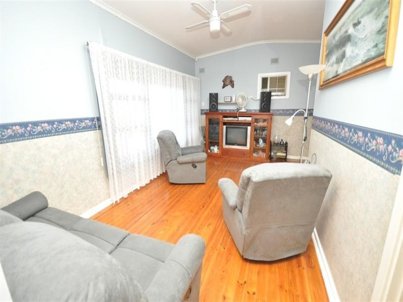 27 Hinsley Road, Smithfield Plains SA 5114