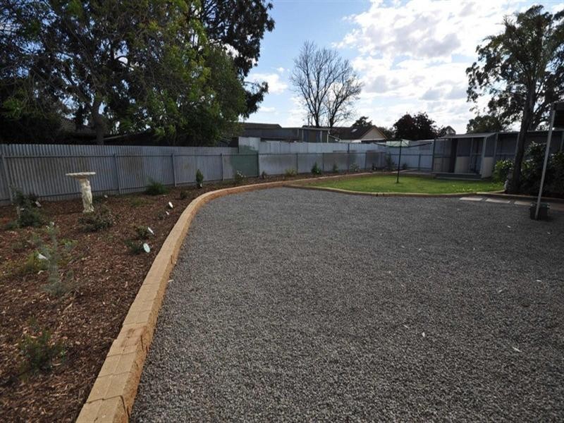 27 Hinsley Road, Smithfield Plains SA 5114