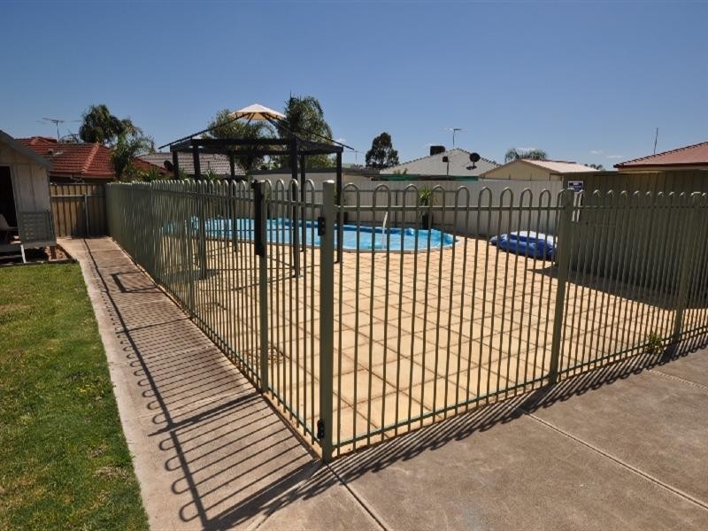 4 Sheffield Place, Blakeview SA 5114