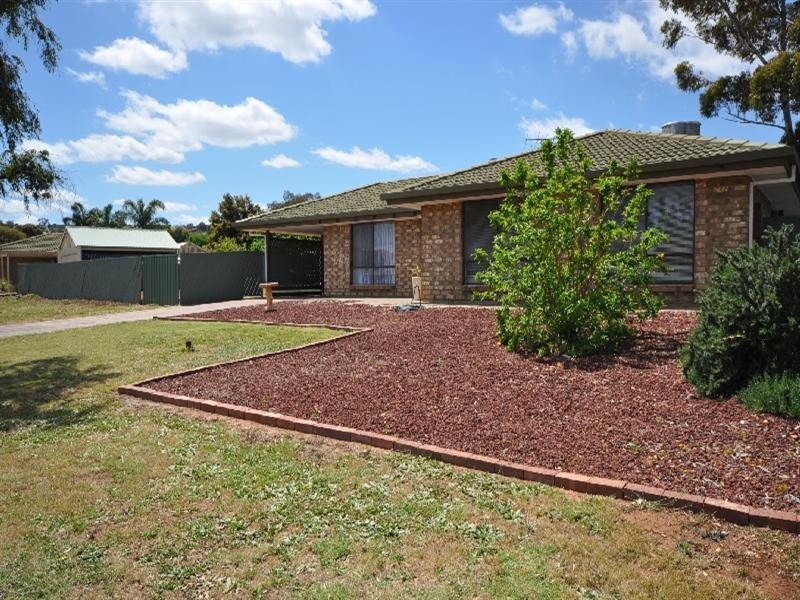 4 Henryk Drive, Hillbank SA 5112