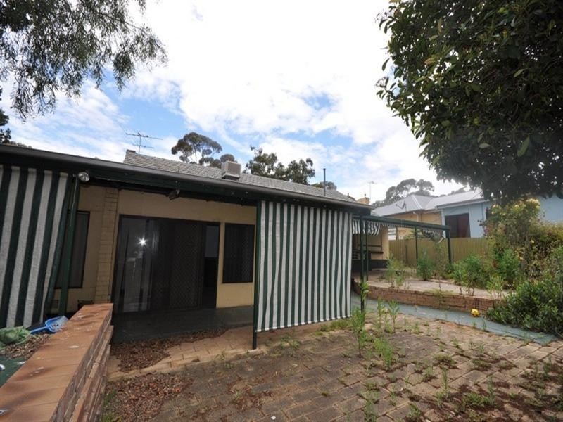 61 Northampton Cresent, Elizabeth East SA 5112