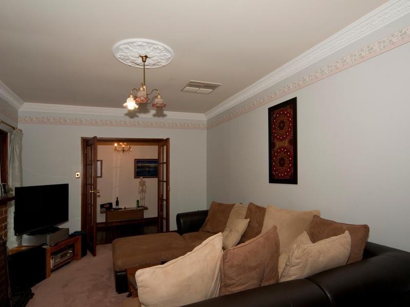 25 Coomurra Drive, Salisbury Heights SA 5109