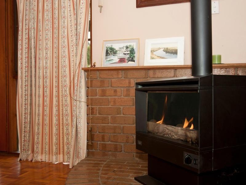 25 Coomurra Drive, Salisbury Heights SA 5109