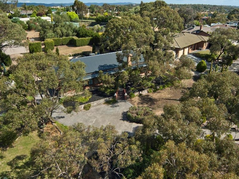 25 Coomurra Drive, Salisbury Heights SA 5109