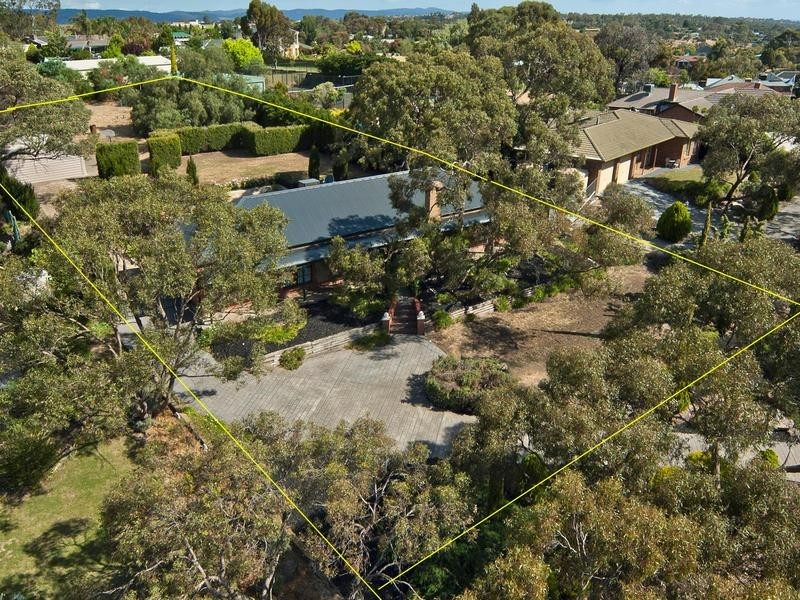 25 Coomurra Drive, Salisbury Heights SA 5109