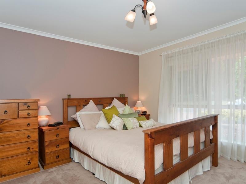 13 Homestead Place, Parafield Gardens SA 5107