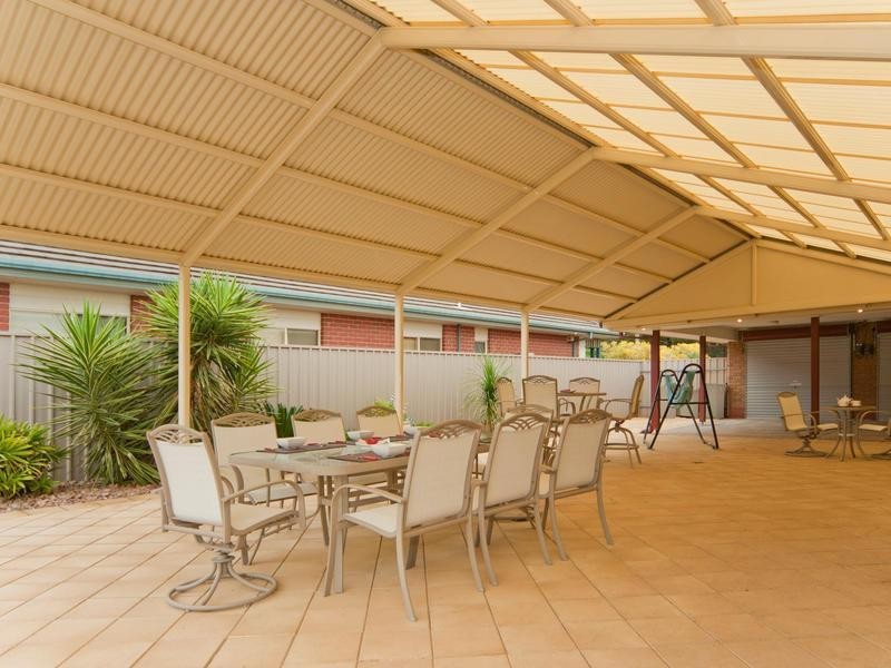 13 Homestead Place, Parafield Gardens SA 5107