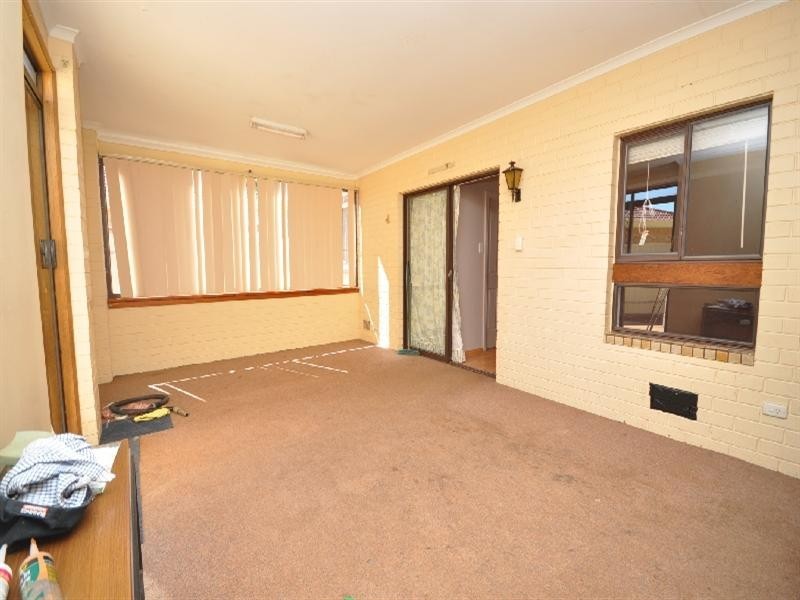 24 Coppleridge Drive, Elizabeth Vale SA 5112