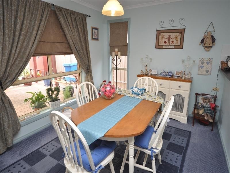 15 Amisfield Crescent, Greenwith SA 5125