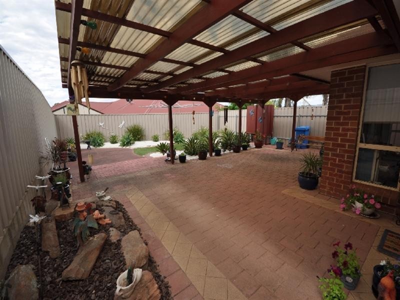 15 Amisfield Crescent, Greenwith SA 5125
