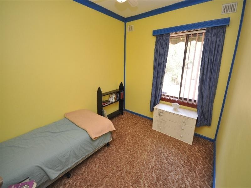 25 Dockett Road, Elizabeth Downs SA 5113