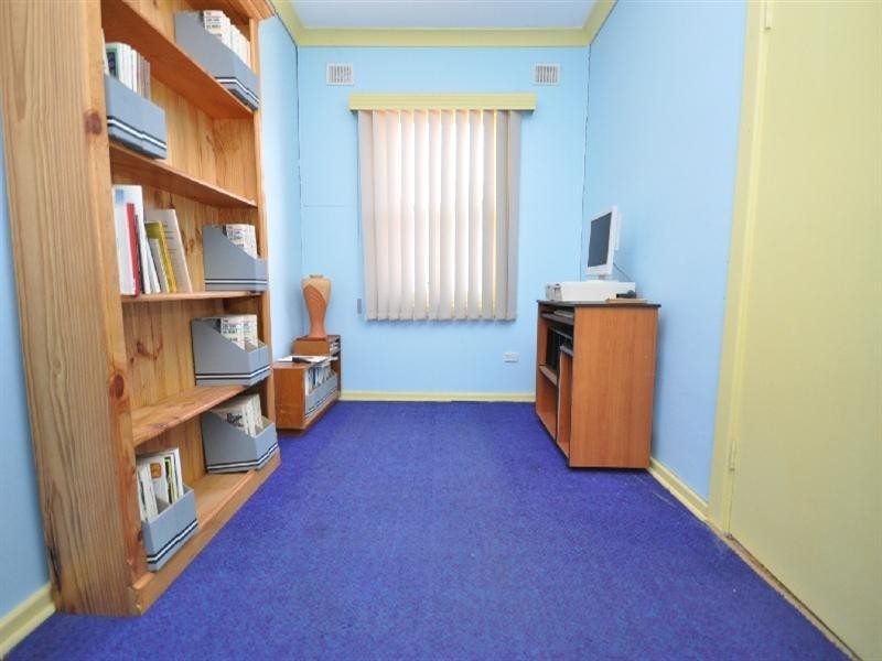 25 Dockett Road, Elizabeth Downs SA 5113