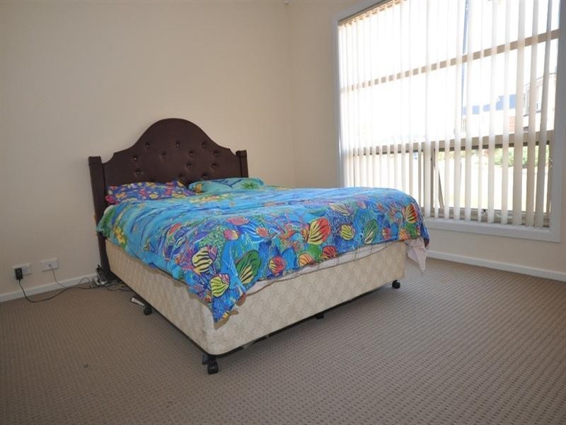 43 Hindmarsh Circuit, Mawson Lakes SA 5095