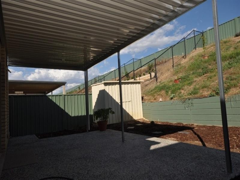 43 Hindmarsh Circuit, Mawson Lakes SA 5095