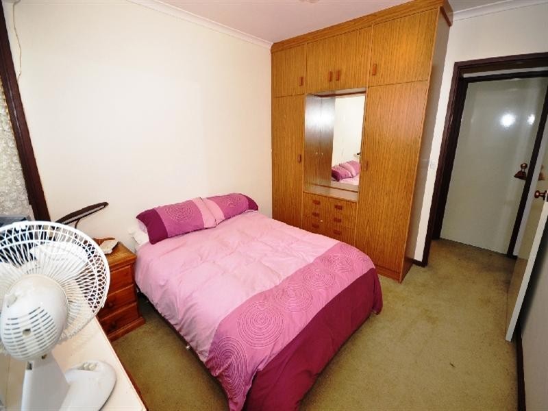 1./4 Douglas Avenue, Salisbury SA 5108