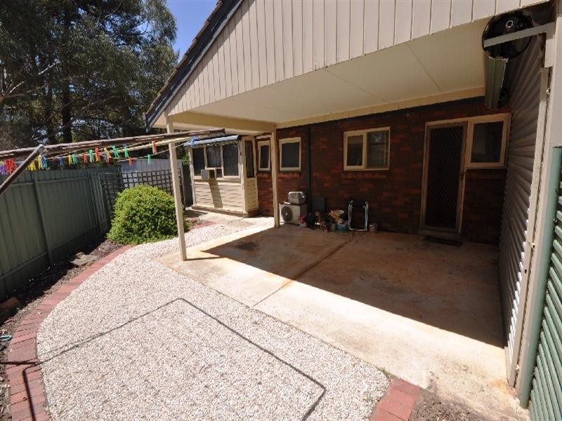 1./4 Douglas Avenue, Salisbury SA 5108