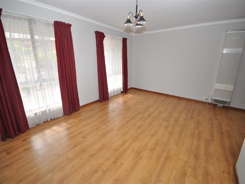 1 Anthony Drive, Hillbank SA 5112