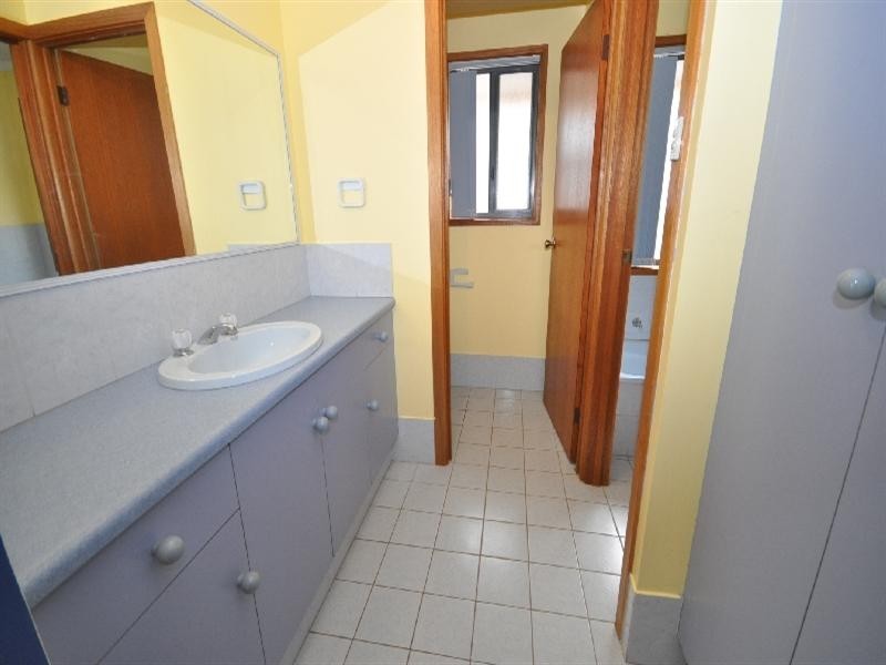 1 Anthony Drive, Hillbank SA 5112