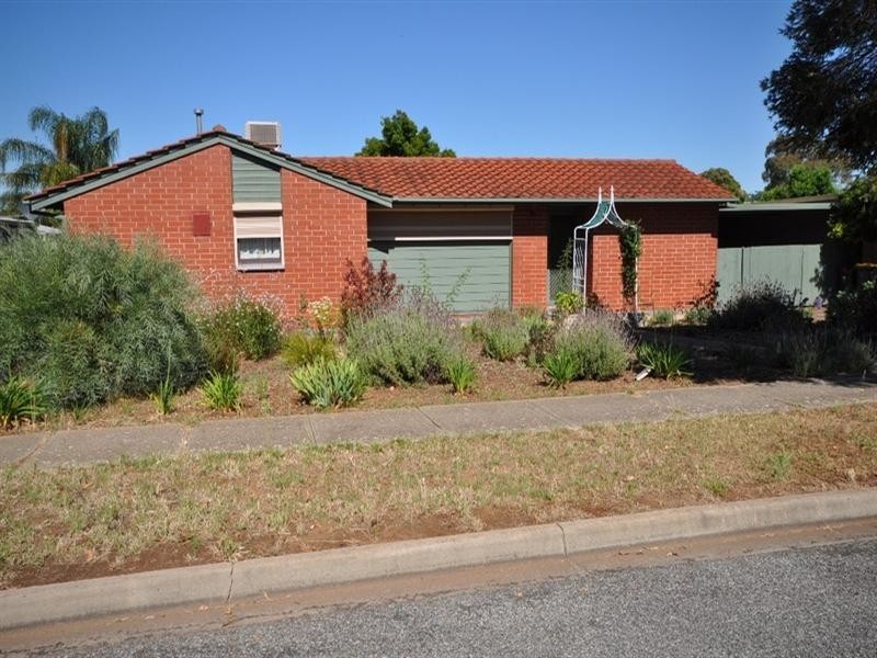 34 Fuller Crescent, Elizabeth East SA 5112
