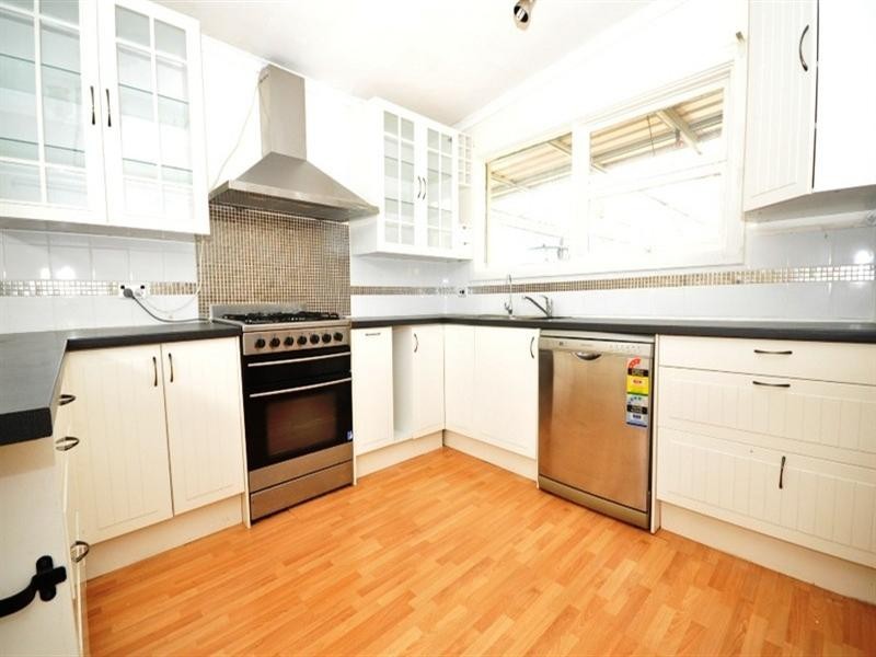 10 Hayles Road, Elizabeth Park SA 5113