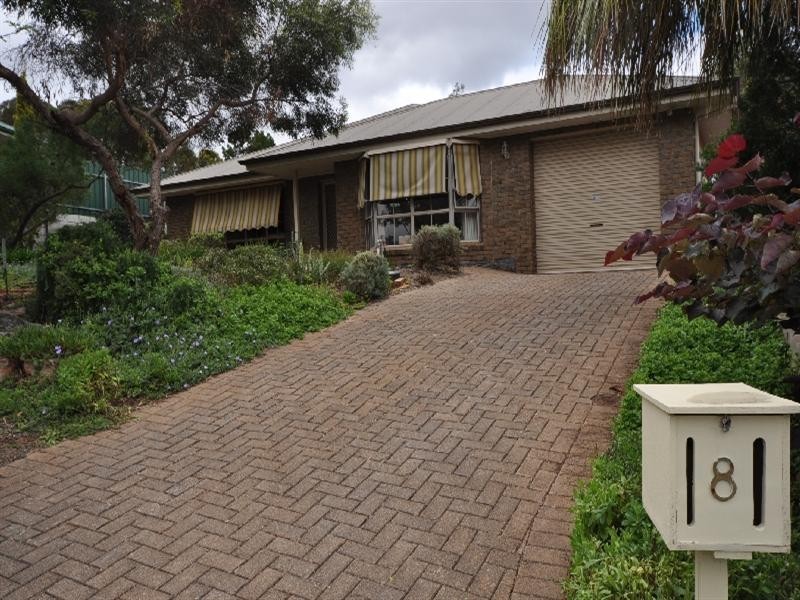 8 Honeysuckle Drive, Hillbank SA 5112
