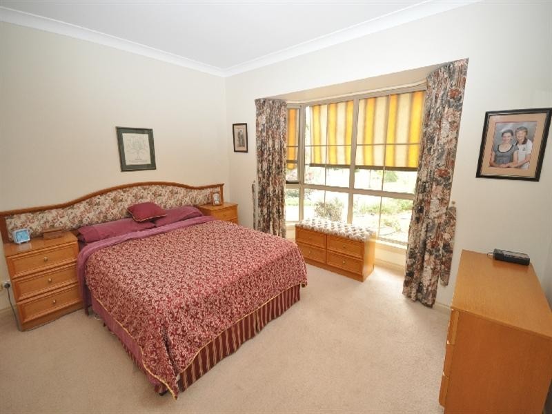 8 Honeysuckle Drive, Hillbank SA 5112