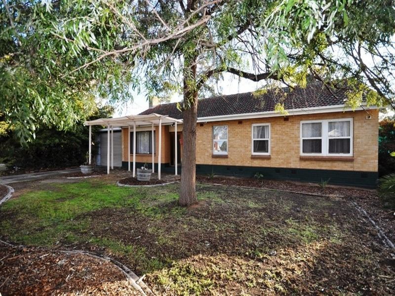 215 Midway Road, Elizabeth Downs SA 5113