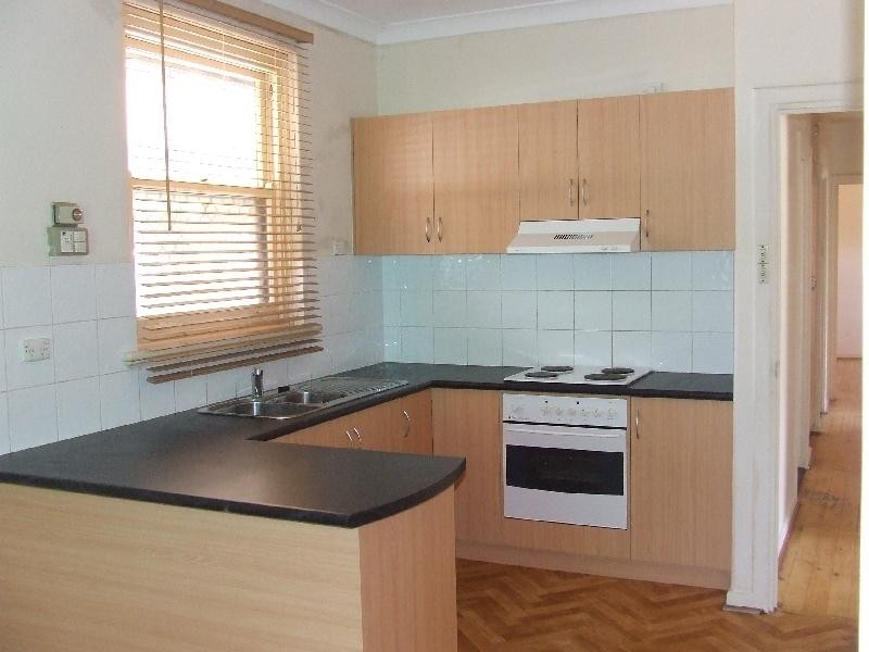 27 Shillabeer Road, Elizabeth Park SA 5113