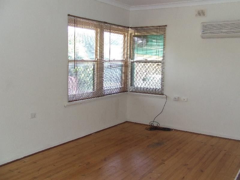 27 Shillabeer Road, Elizabeth Park SA 5113