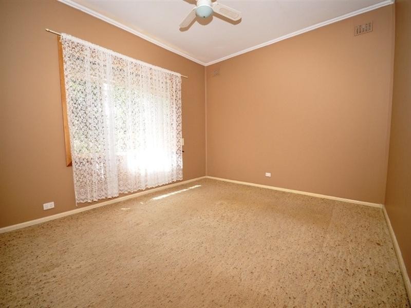 17 Hamblynn Road, Elizabeth Downs SA 5113