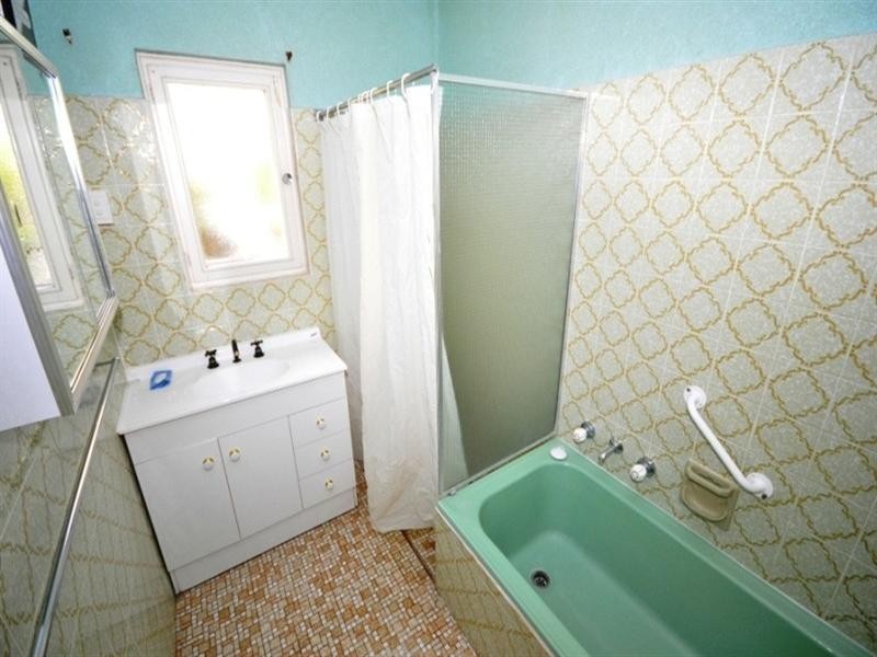 17 Hamblynn Road, Elizabeth Downs SA 5113