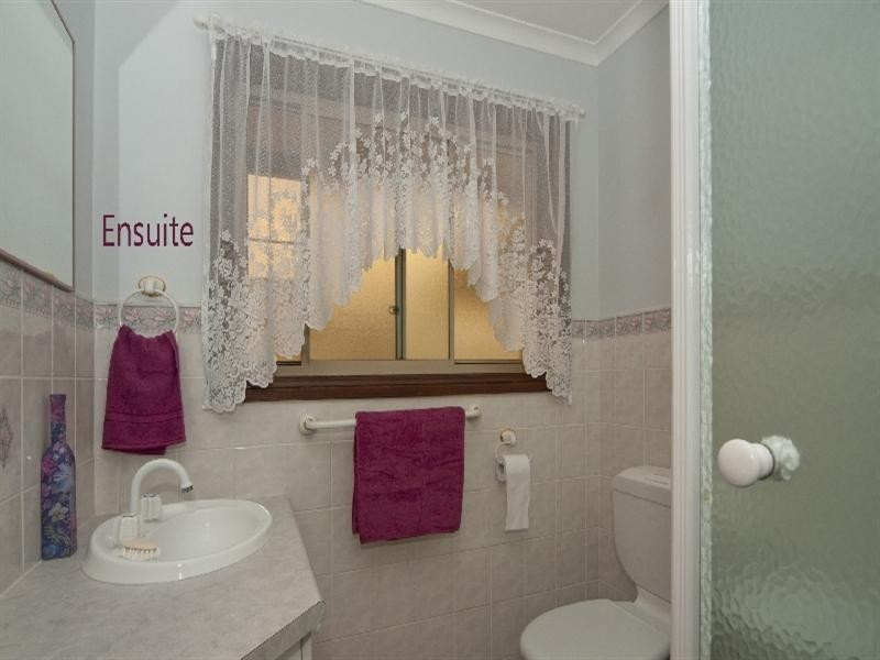 12 Jestina Court, Evanston SA 5116