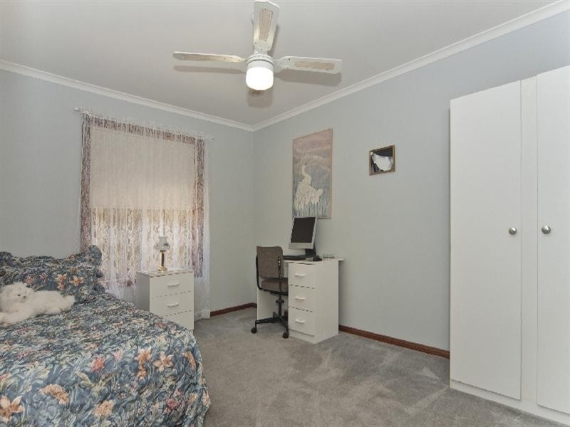 12 Jestina Court, Evanston SA 5116