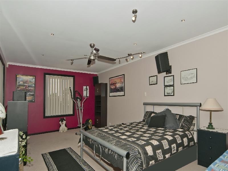 12 Jestina Court, Evanston SA 5116