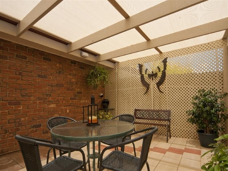 12 Jestina Court, Evanston SA 5116