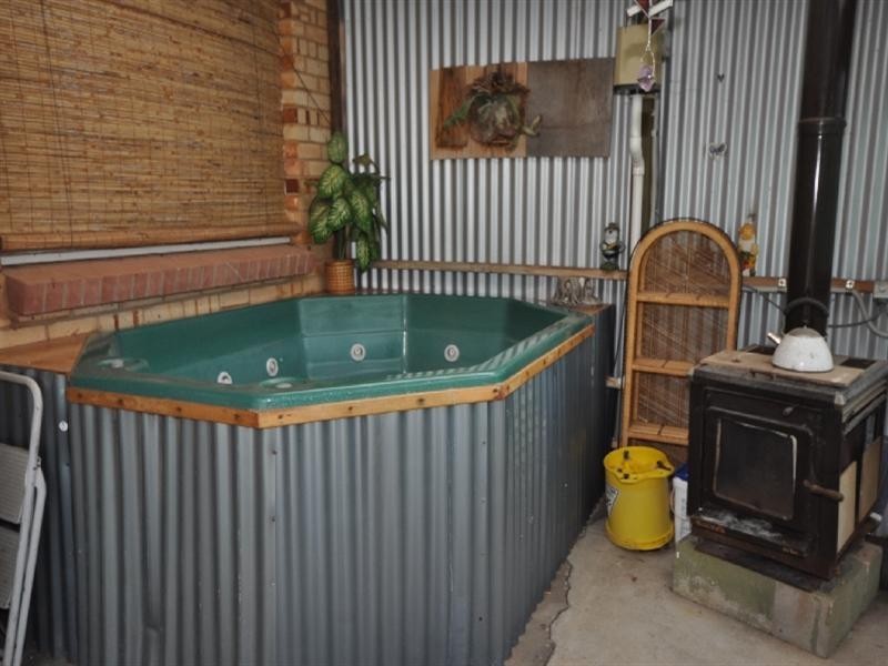 77 Northampton Crescent, Elizabeth East SA 5112