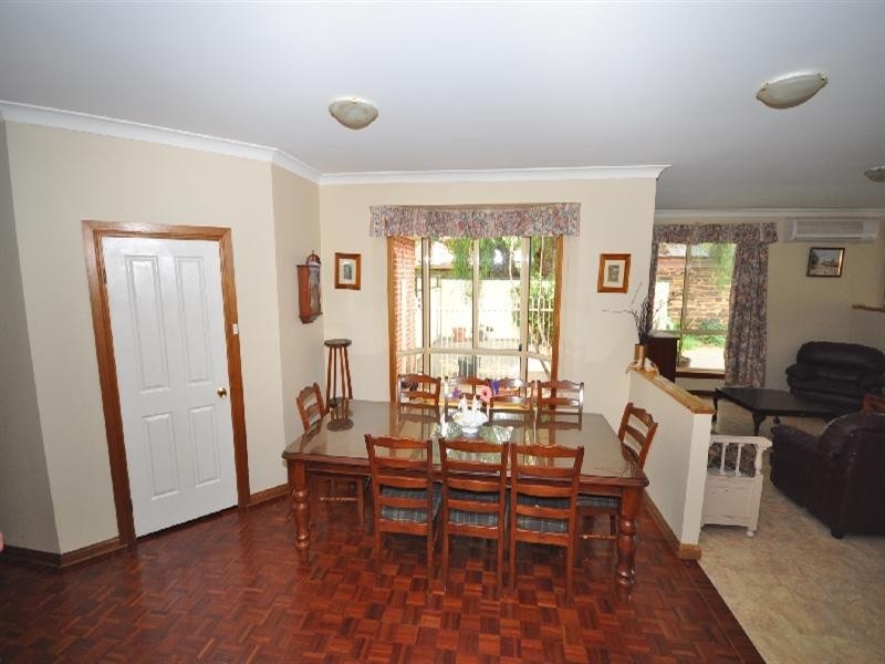 10 Edward Street, Willaston SA 5118