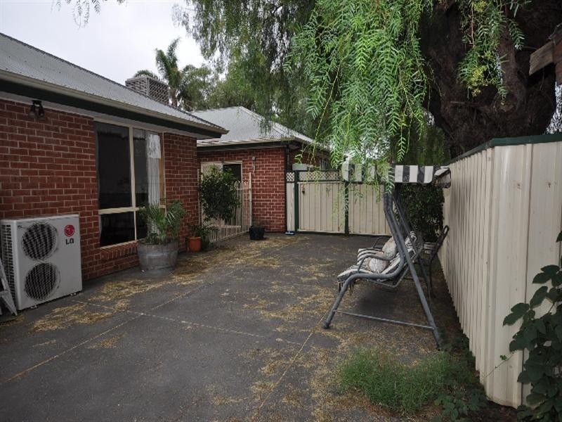 10 Edward Street, Willaston SA 5118