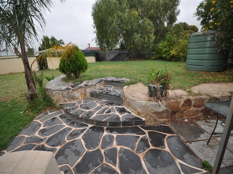 10 Edward Street, Willaston SA 5118