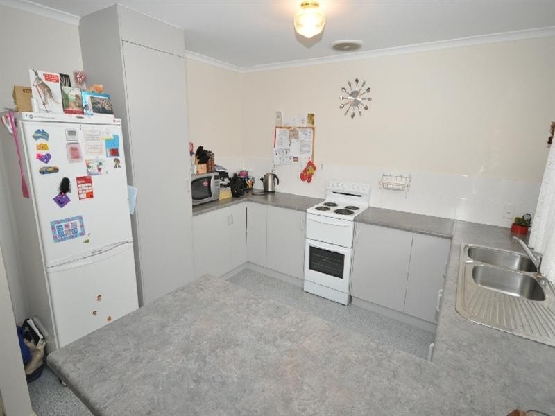 18 Trafalgar Drive, Elizabeth Park SA 5113