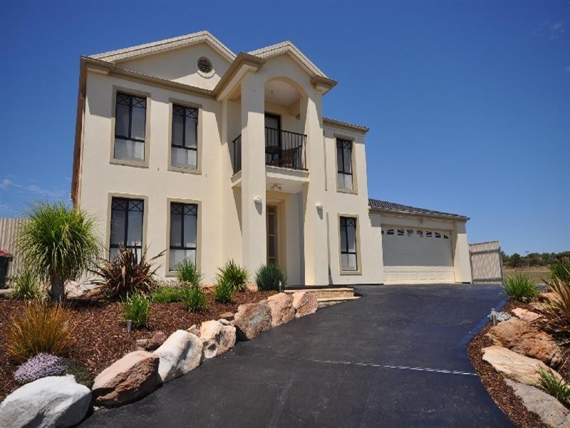 21 Grandview Place, Blakeview SA 5114