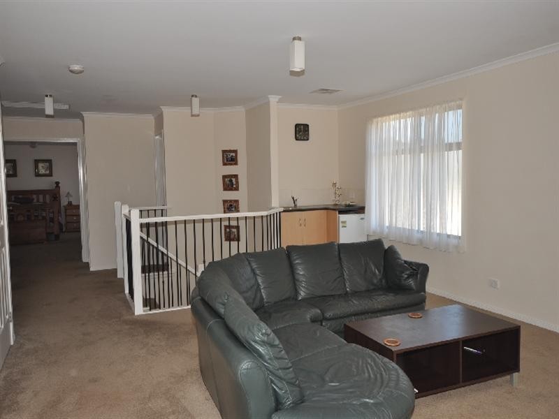 21 Grandview Place, Blakeview SA 5114