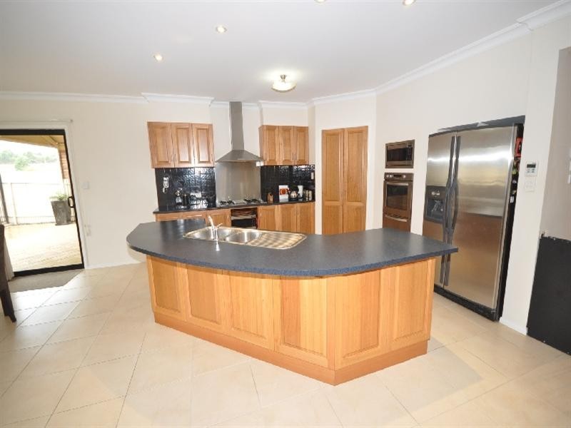 21 Grandview Place, Blakeview SA 5114