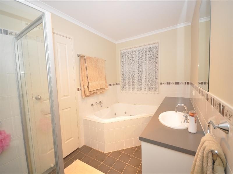 .25 Eton Drive, Andrews Farm SA 5114