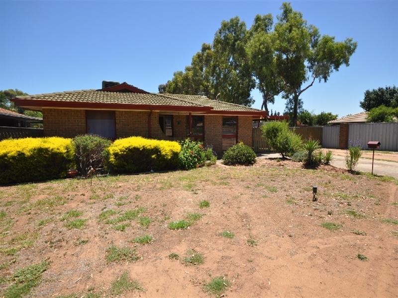 5 Menka Street, Hillbank SA 5112