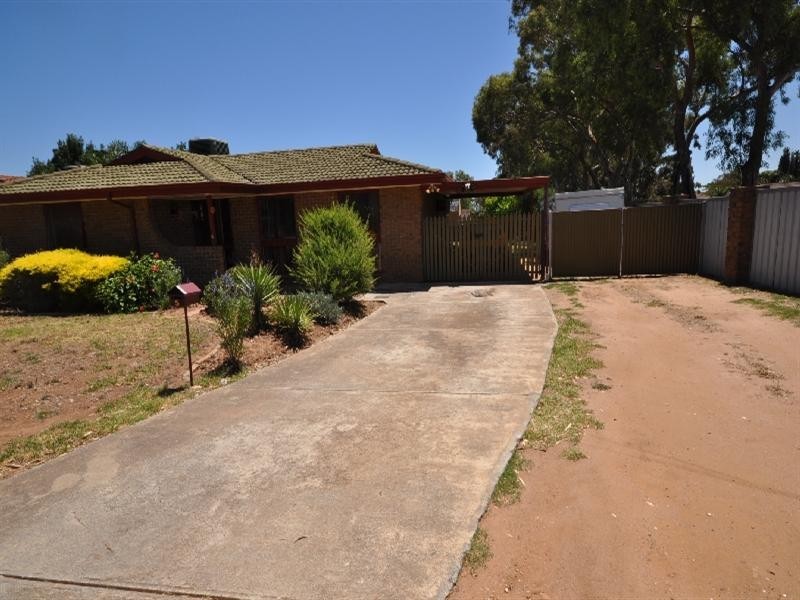 5 Menka Street, Hillbank SA 5112