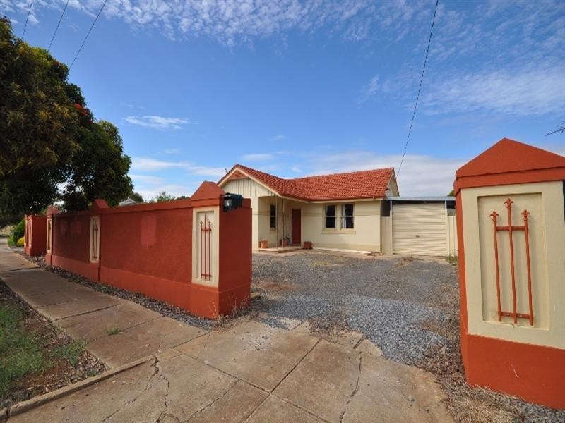 7 Hodby Crescent, Smithfield Plains SA 5114