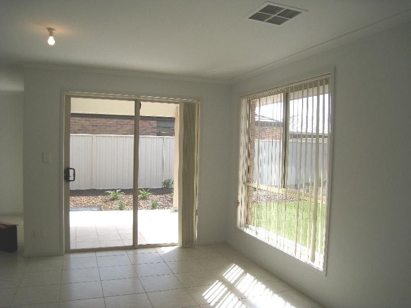 55 Strathaird Boulevard, Smithfield SA 5114